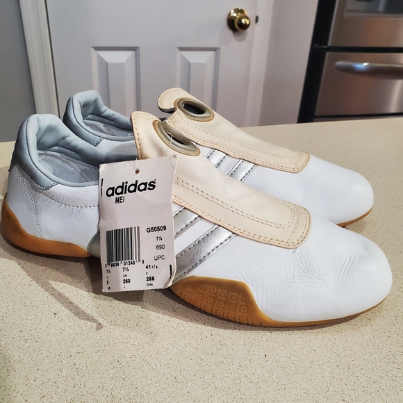 ✨ adidas Originals MEI‎ G50509Rare Deadstock Size 7.5